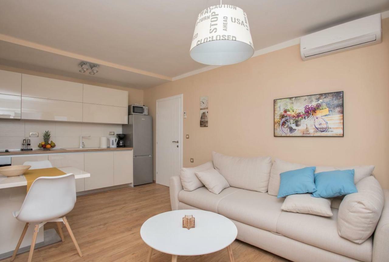Apartman Mate Luka Makarska Exterior foto